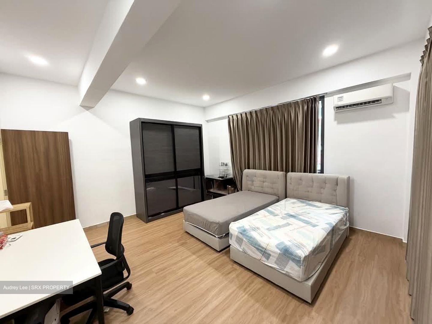 Simon Place (D19), Semi-Detached #573863651